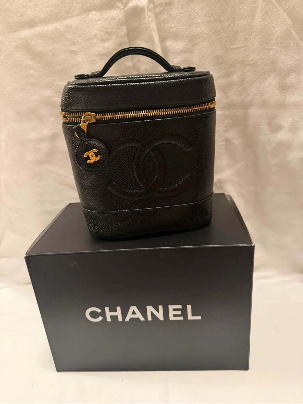CHANEL vanity tall